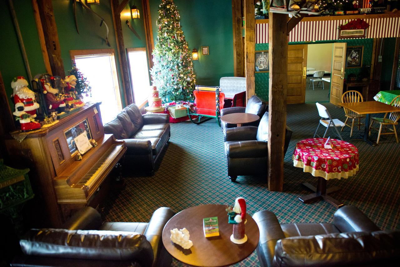 Santa'S Lodge Santa Claus Esterno foto