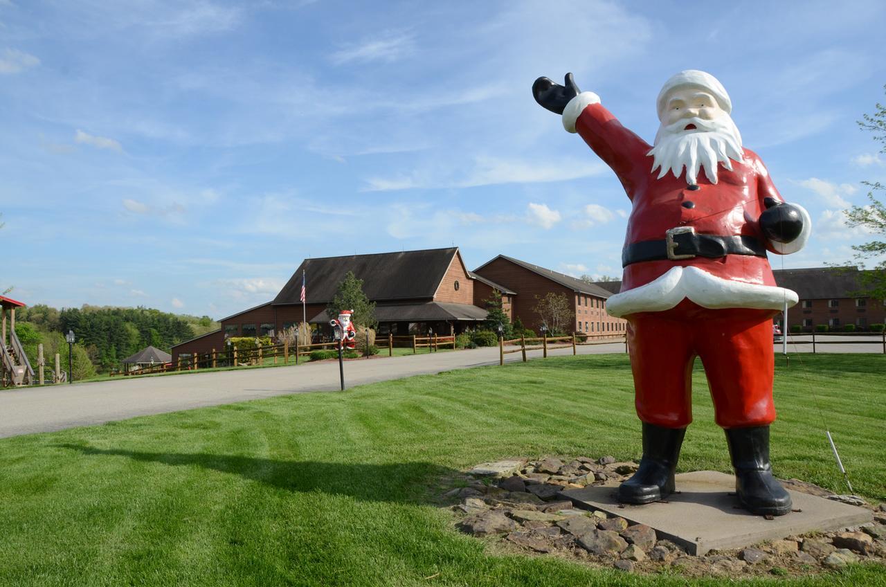 Santa'S Lodge Santa Claus Esterno foto